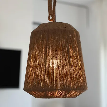 Almond Chambers شقة